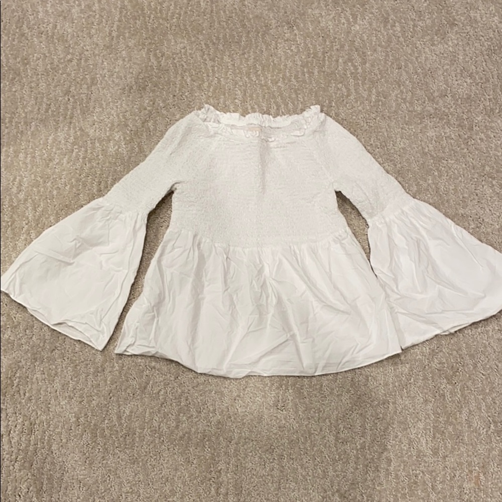 La Vie Rebecca Taylor bell sleeve top size XS.